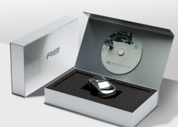 Premium Presentation with Magnetic Closure Rigid Boxes