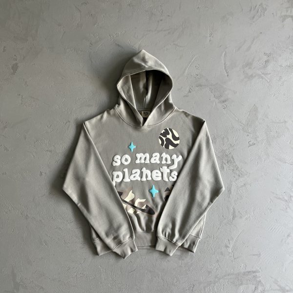 How to Transition Your Hoodie from Day to Night