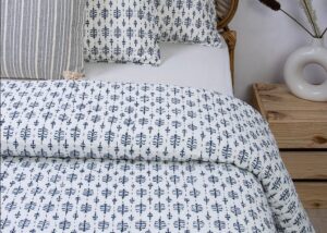 Hanmade Kantha Quilt Blanket