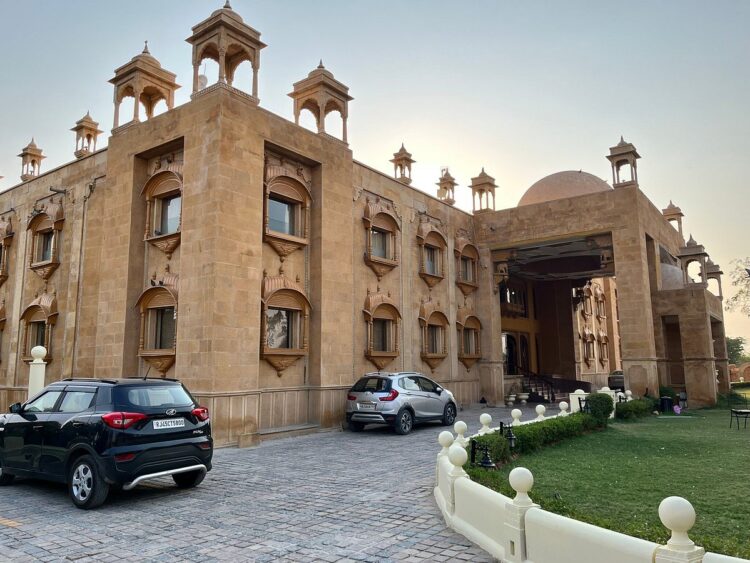 Authentic Rajasthani Vibes at the Best Hotel in Jaisalmer