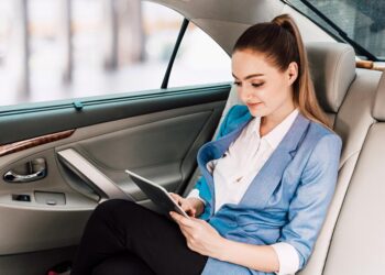 Black Car Service Elk Grove Village