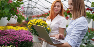 From Propagation to Delivery: A Day in the Life with Nursery Management Software