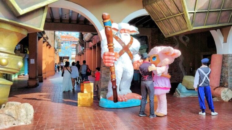Family-Friendly Attractions: Exploring Theme Parks in Dominican Republic