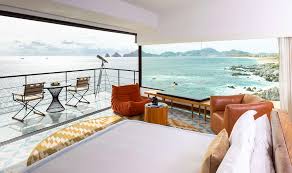 Top 10 Luxury Hotels in Los Cabos for an Unforgettable Stay