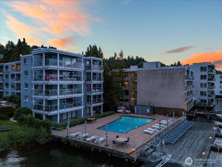 realtors in Longview, WA