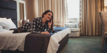 Top 7 Tips for Saving on Hotel Stays in Peak Travel Season